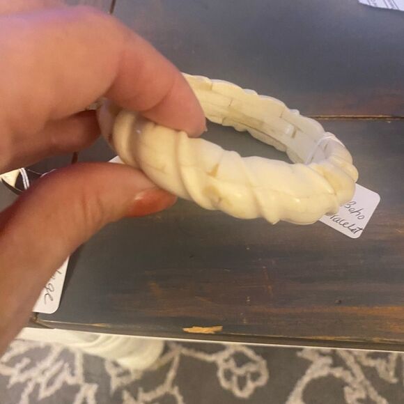2 Vintage Carved Bone Boho Bracelets - Picture 2 of 6